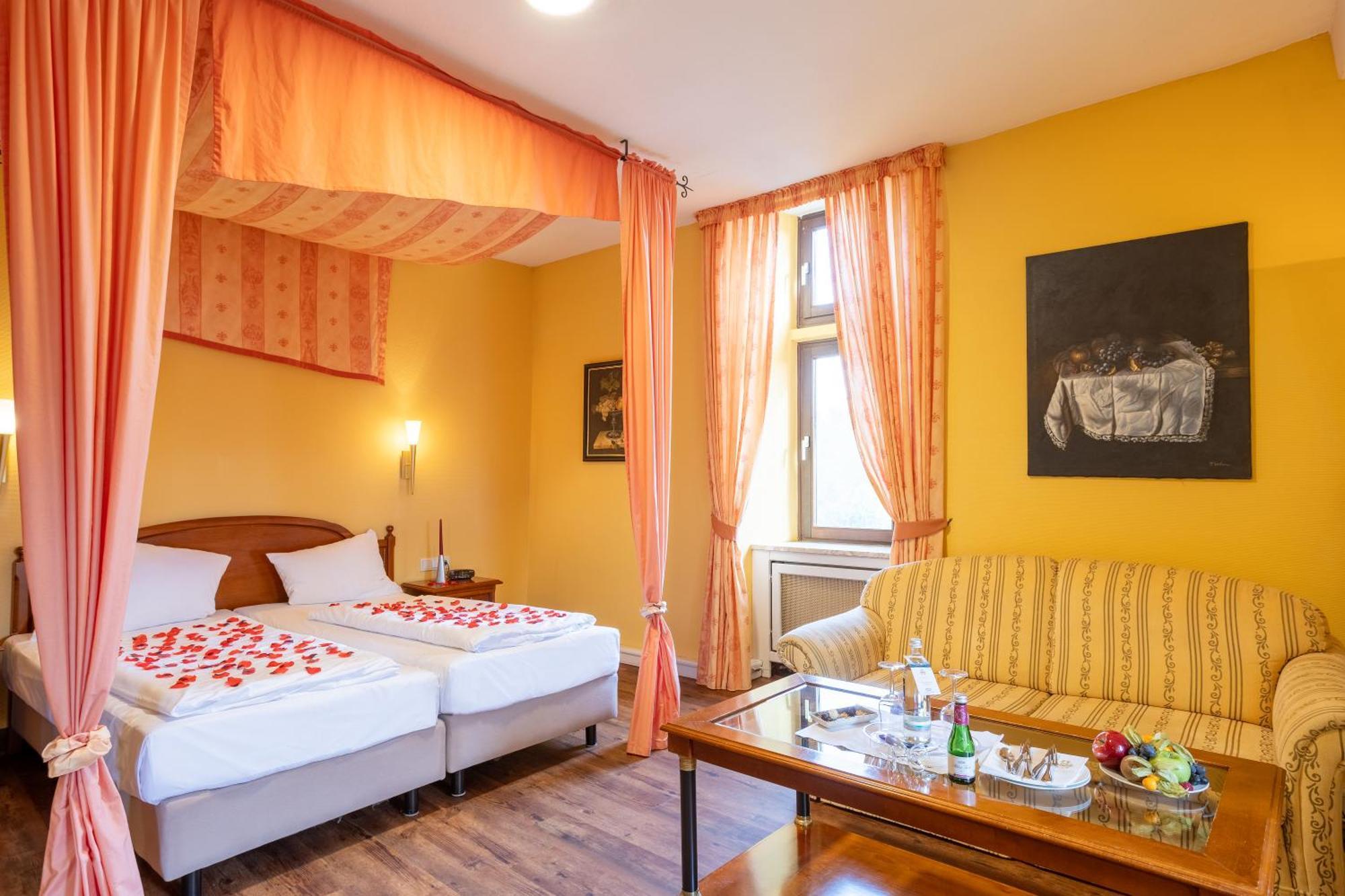 Burghotel Staufenberg Staufenberg  Exteriér fotografie