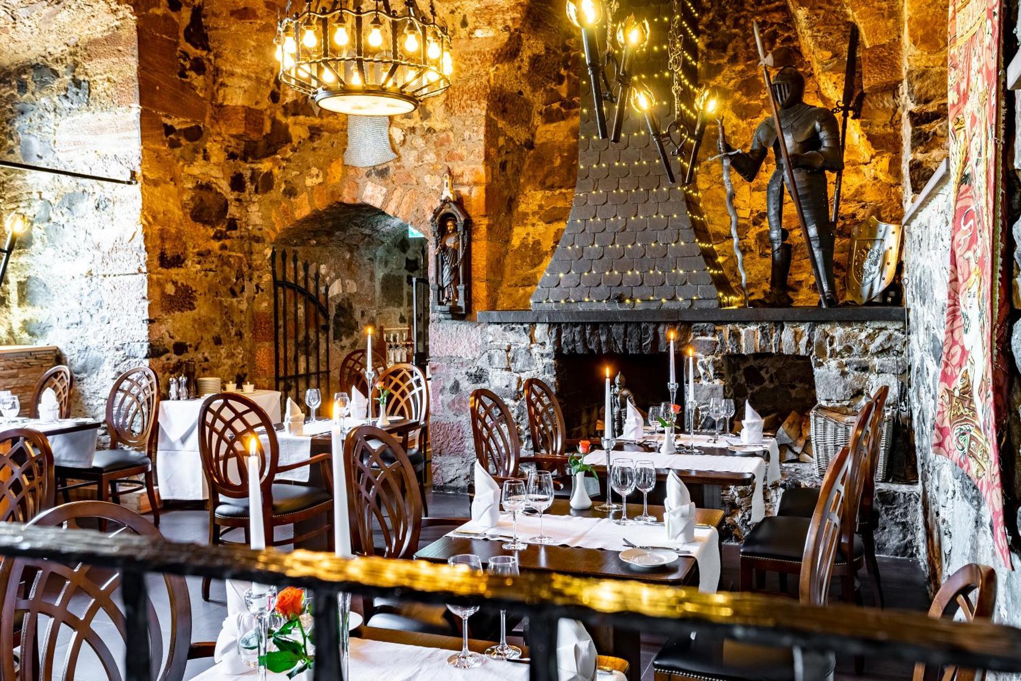 Burghotel Staufenberg Staufenberg  Exteriér fotografie