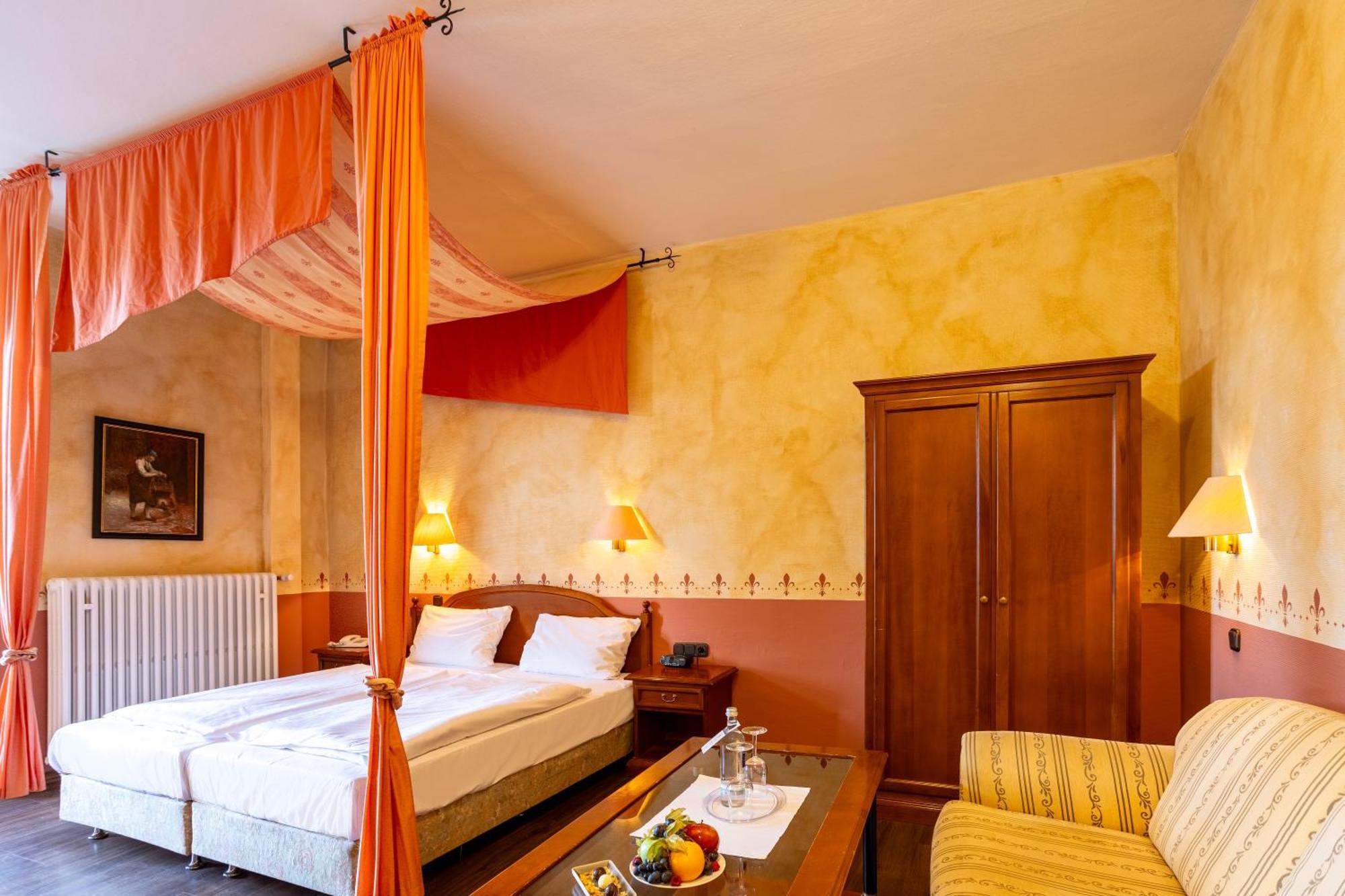 Burghotel Staufenberg Staufenberg  Exteriér fotografie